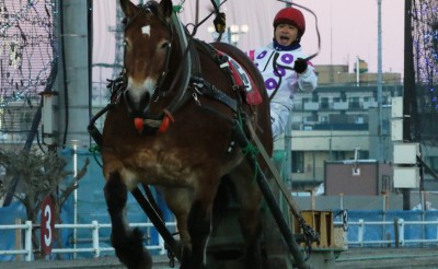 鈴木恵介騎手　通算2,000勝達成！