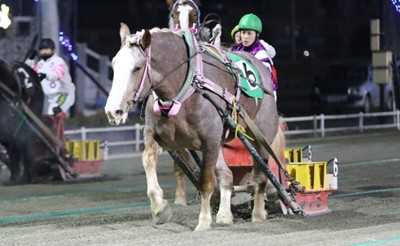 阿部優哉騎手　初勝利